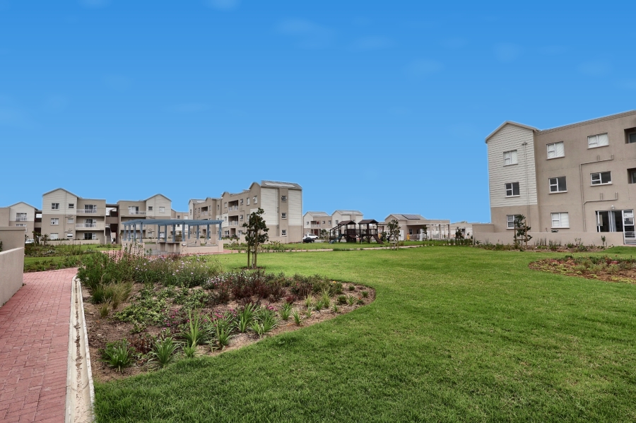 To Let 3 Bedroom Property for Rent in Sunningdale Western Cape
